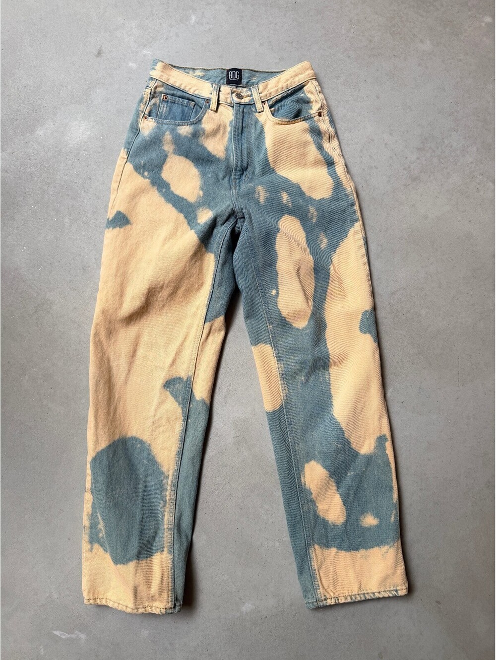 BDG Urban Outfitters High Rise Baggy Jeans 28 Bleach Splatter Y2K